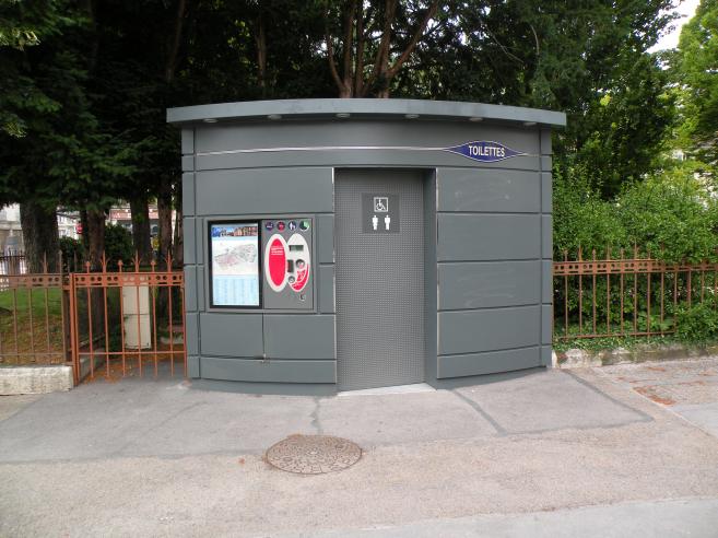  toilettes publiques, boulevard Carnot